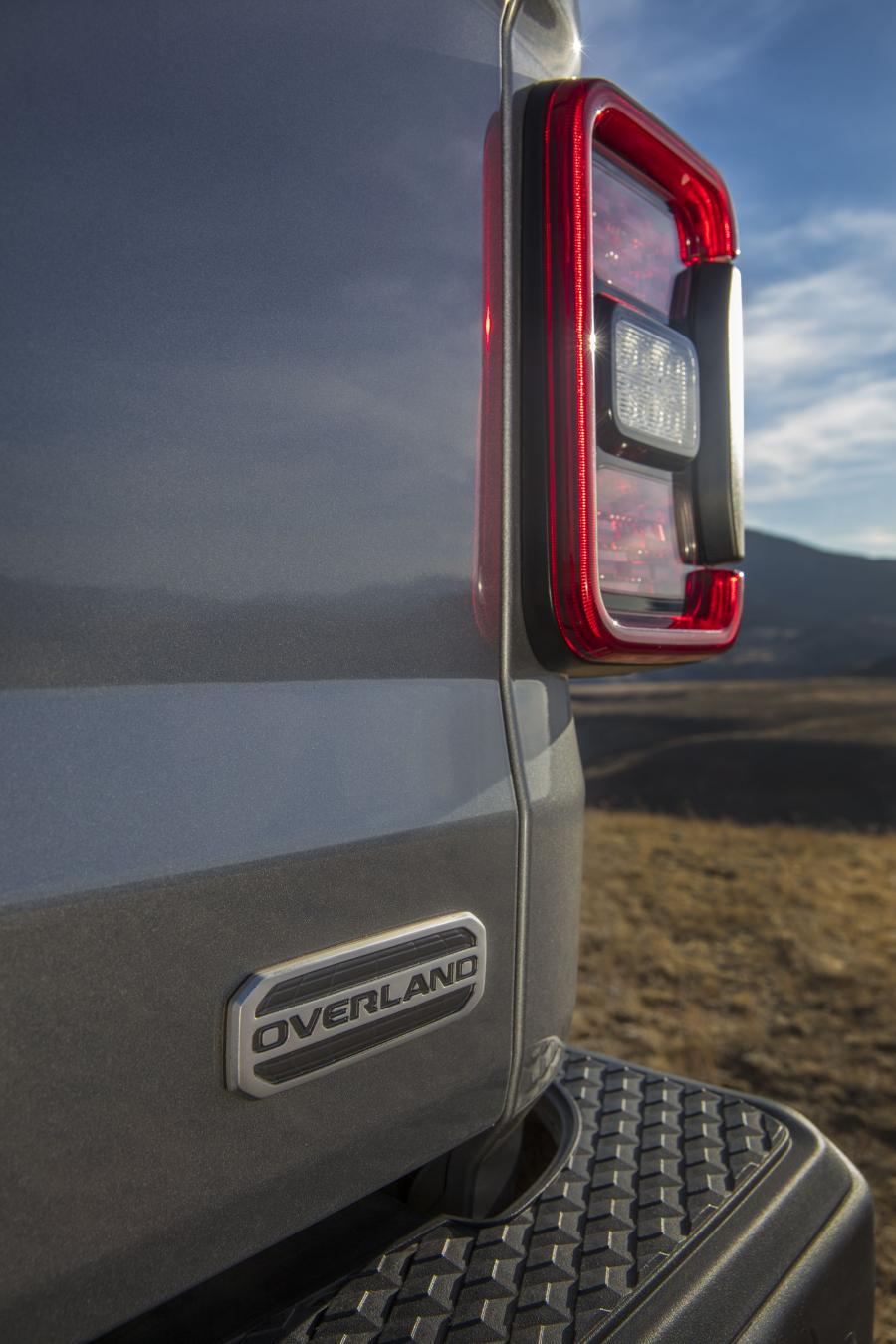 Детали экстерьера Jeep Gladiator Overland (JT) 2019 года  (NA) (фото 7 из 45)